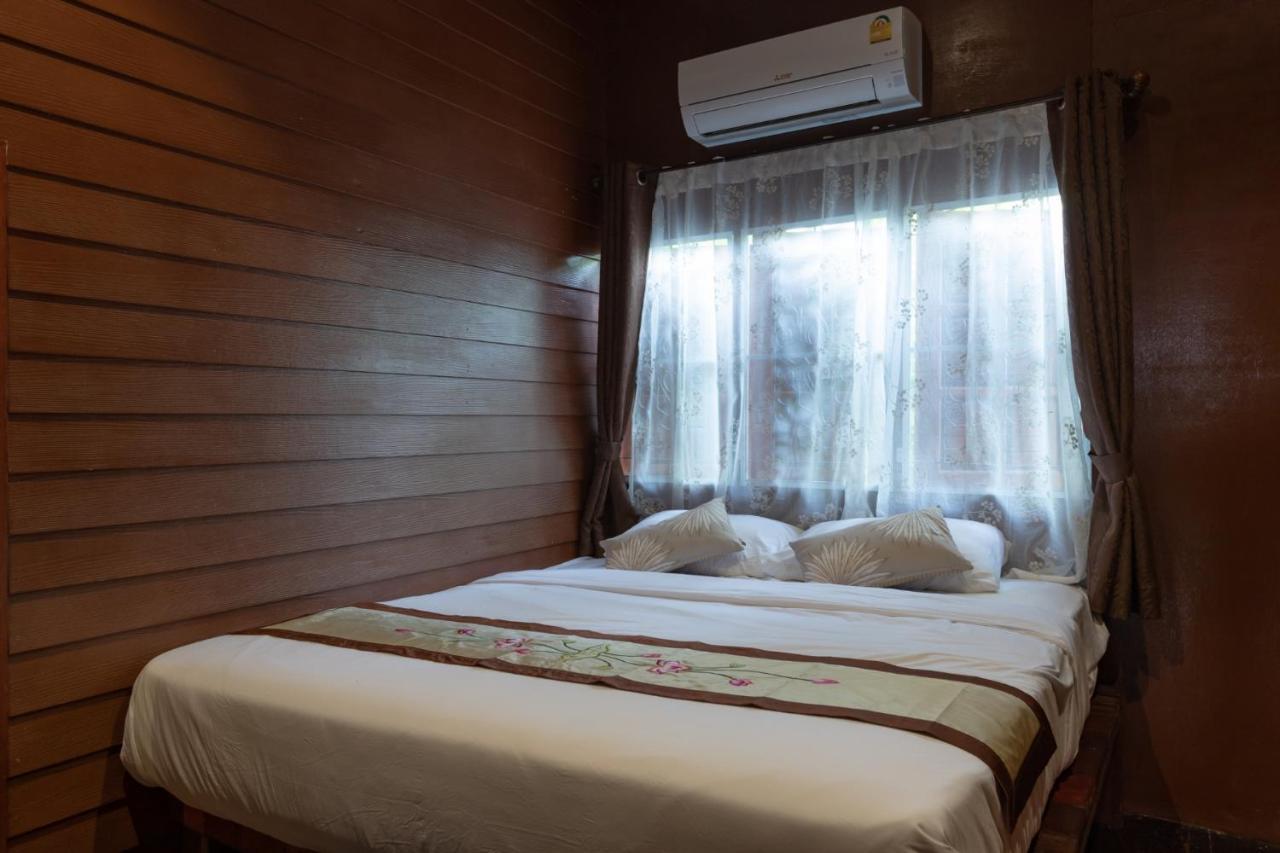 Reuan Vilawan Ratchaburi Экстерьер фото